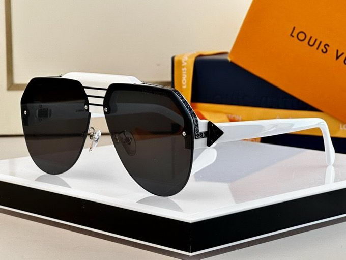 Louis Vuitton Sunglasses ID:20230516-65